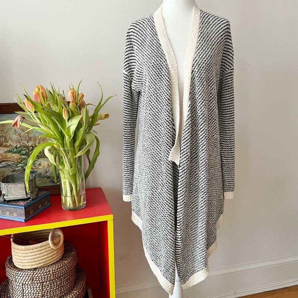 Eileen Fisher Cream and Black Knit Open-Front Cardigan